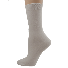 Women's Bamboo Crew Socks in a Classic Diamond Argyle Pattern (Color: Ivory, size: L)