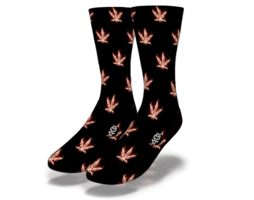 Flaming Cannabis Socks (size: Adult)